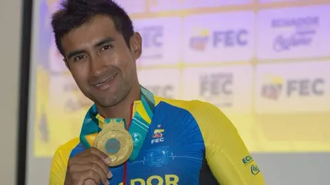 El ciclista ecuatoriano Jhonatan Narváez. (X)