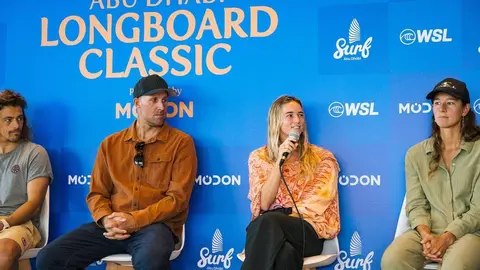 Un momento de la presentación de la Abu Dhabi Longboard Classic. (WAM)