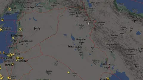 Espacio aéreo de Oriento Medio la noche de este martes. (Fligthradar24)