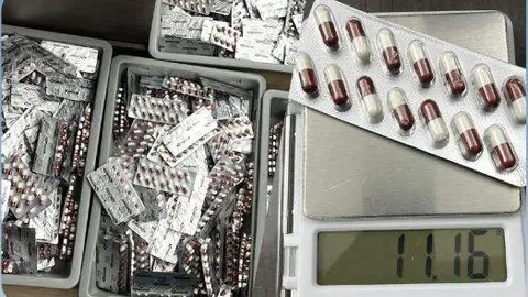 Los medicamentos confiscados, (@SharjahCustoms)