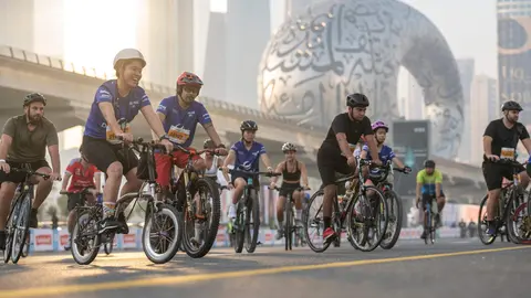 Un momento de la carrera ciclista de este domingo. (Dubai Media Office)