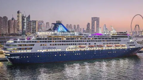 Celestyal Journey en puerto Rashid de Dubai. (Fuente externa)