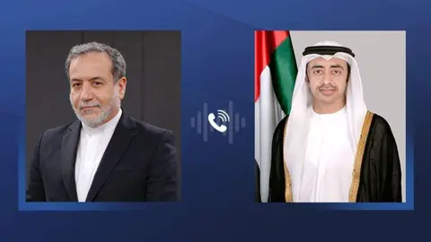 Los ministros de Exteriores de Irán -izquierda- y Emiratos Árabes. (WAM)