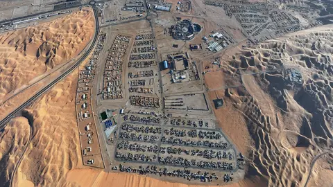 El impresionante parque de caravanas de Liwa. (WAM)