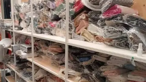 A modo ilustrativos, bolsos falsos confiscados. (Fuente externa)