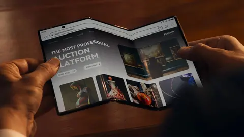 Huawei Maxe XT de triple pantalla. (Fuente externa)