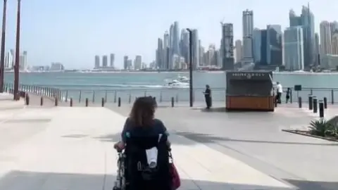 La ticktoker epañola en Dubai. (TikTok)