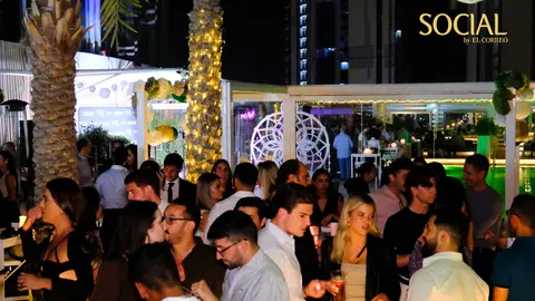 Asistentes de SOCIAL en COCO lounge Rooftop (EL CORREO).