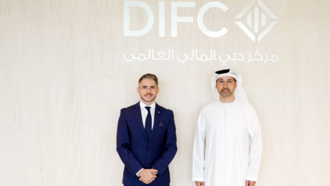 Representante de Ripple y de la Autoridad de Dubai. (WAM)