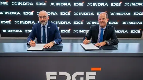 Un momento de la firma del acuerdo entre las dos empresas. (WAM)