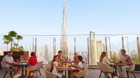Una imagen de turistas en Dubai. (VisitDubai)