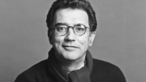 El poeta colombiano  Darío Jaramillo Agudelo. (Fuente externa)
