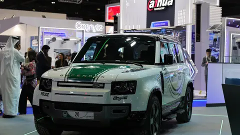 El HSE P400 de la Policía de Dubai. (WAM)
