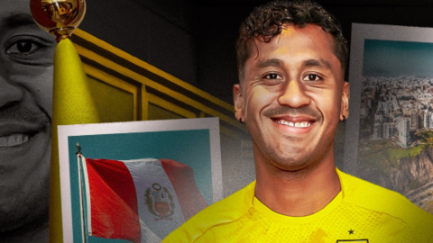 El futbolista peruano con la camiseta del club de Dubai. (X)