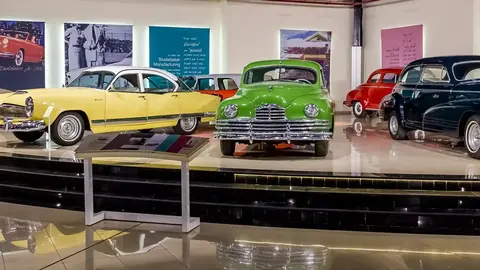 Una sala del museo de coches. (Fuente externa)