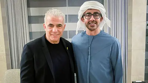 Ministros de Exteriores de EAU e Israel en Abu Dhabi. (WAM)