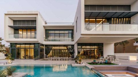 Fachada de la vivienda en Hills View. (X)