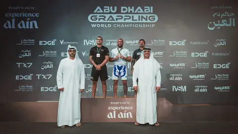 Ganadores del Campeonato de Grappling de Abu Dhabi. (WAM)