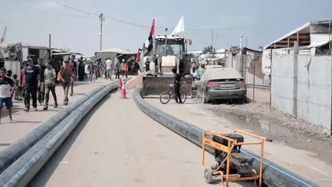 El acueducto emiratí en Gaza. (WAM)