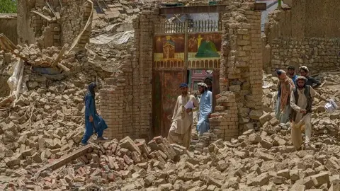 La destrucción ha sido masiva y abarca viviendas, escuelas, mezquitas y tierras agrícolas, lo que incrementa la vulnerabilidad económica de numerosas familias rurales. (@temoris)