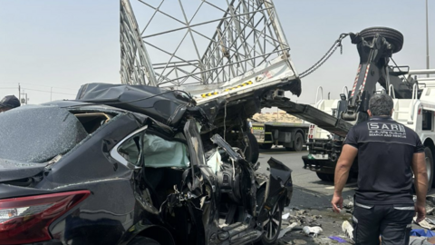 La policía de Dubai difundió esta imagen de uno de los coches involucrado en el accidente.