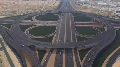 Vista aérea de la Emirates Road. (WAM)