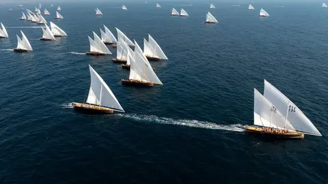 Una regata de Dhow en Abu Dhabi. (WAM)