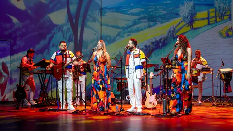 La TIPTOP Band en Concierto. (Cedida)