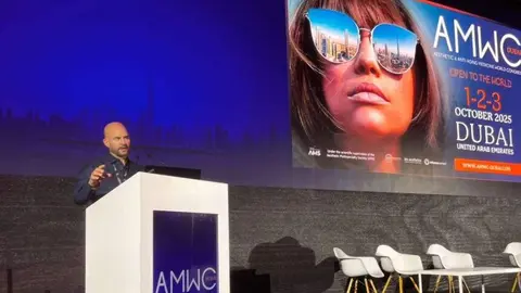 Eduardo Cardona durante su conferencia en Dubai. (Cedida)