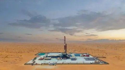 Vista aérea del campo de Hedebah en Sharjah. (Fuente externa)