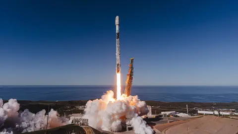 Un momento del lanzamiento del PHI-1. (WAM)