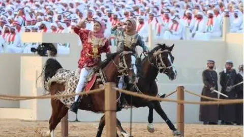 Las hermanas Latifa y Wadima Yahya Al Kathiri, de 11 y 12 años. (Fuente externa)