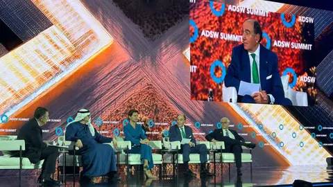 Ignacio Gal&aacute;n, presidente de Grupo Iberdrola, en la Abu Dhabi Sustainability Week. (Iberdrola)