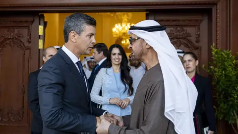 presidentes de Paraguay y EAU en Abu Dhabi. (WAM)
