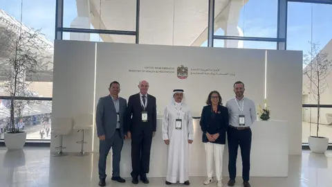Representantes de Andaluc&iacute;a Trade y del gobierno emirat&iacute;. (Fuente externa)