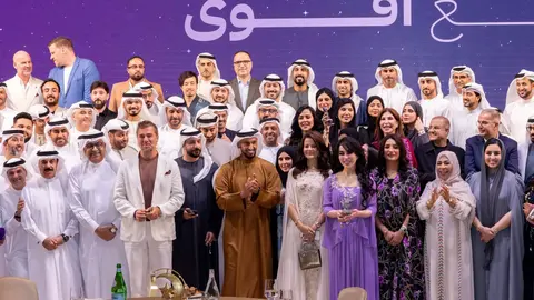 Representantes de la Autoridad de Medios de EAU durante el encuentro por Ramad&aacute;n. (WAM)