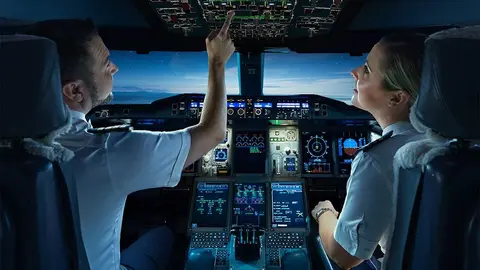 Pilotos de Emirates. (@Emirates)