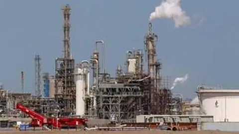 Yacimiento South Pars. (X)