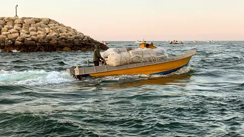 Aguas del Estrecho de Ormuz. (EL CORREO)