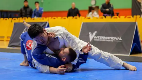 El Campeonato Nacional Abu Dhabi Jiu-Jitsu Pro en Corea ha concluido con una amplia participaci&oacute;n internacional. (WAM)