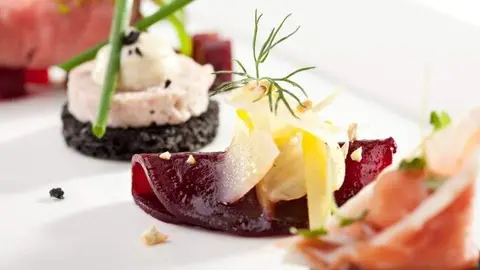 Un plato de comida elaborada. (Fuente externa)
