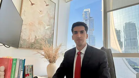 El abogado &Aacute;lvaro Casero dirige la oficina de Sarabia Tax & Legal en Dub&aacute;i. (Cedida)