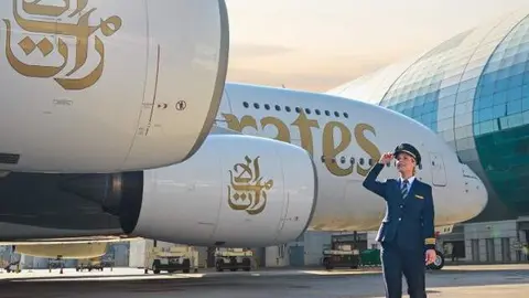 Una piloto de Emirates. (X)