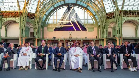 El pr&iacute;ncipe heredero de Arabia asiste, junto a Macron, a la ceremonia de clausura de la Copa Mundial de Esports 2026 en Par&iacute;s. (SPA)