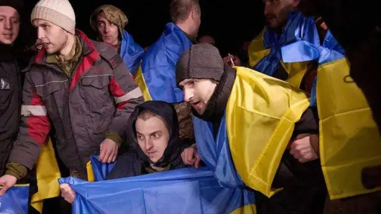 Algunos de los prisioneros liberados. (Fuente externa)