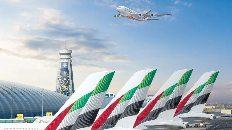 Aviones de Emirates en el aeropuerto DXB. (X)