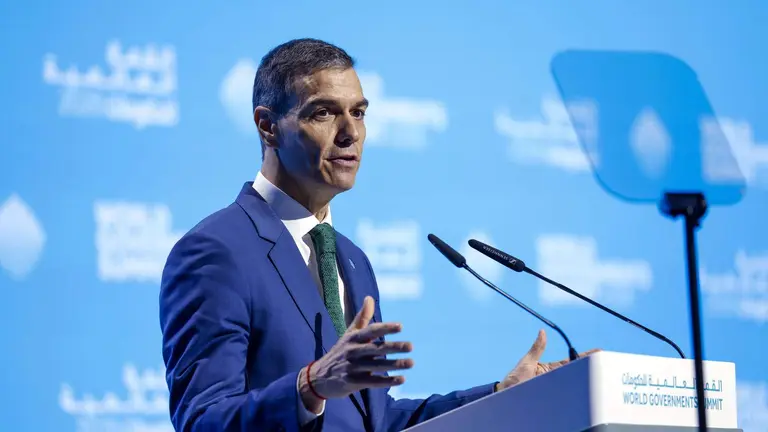 Pedro S&aacute;nchez en la Cumbre Mundial de Gobiernos 2026 en Dubai. (WAM)