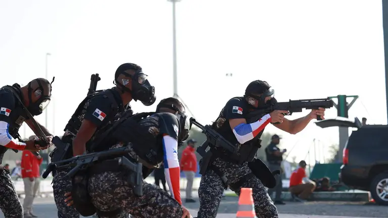 Equipo de Panam&aacute; en el Desaf&iacute;o Swat Dubai 2026. (X)