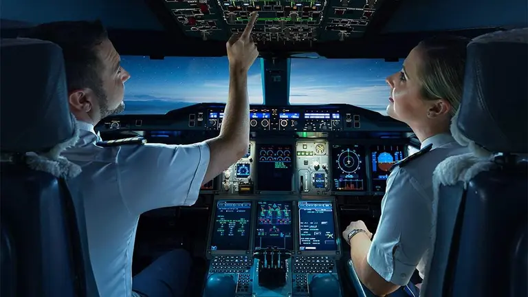 Pilotos de Emirates. (@Emirates)