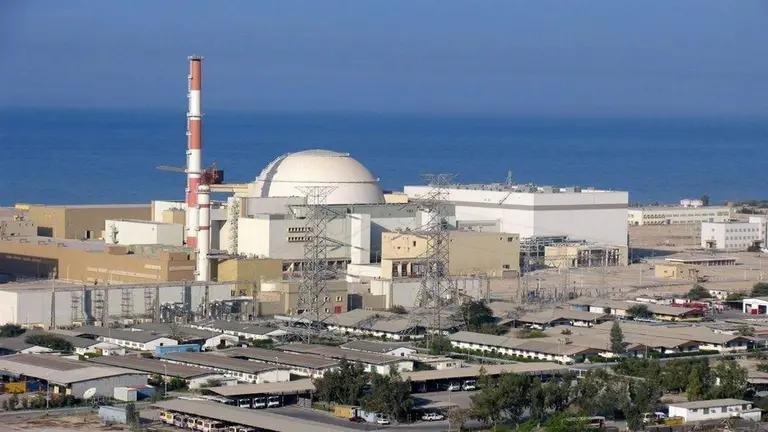 Planta nuclear iran&iacute; de Bushehr. (X)